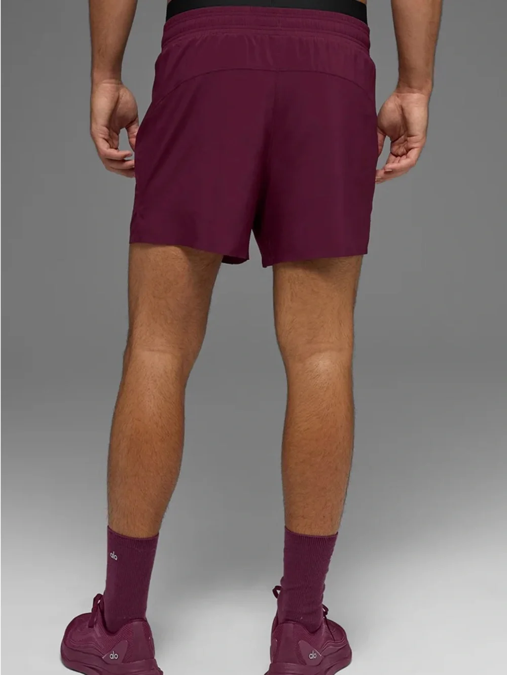 ALO Yoga Men's Athletic Shorts in Burgundy